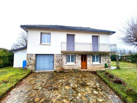 Maison à vendre 117 000 € 5 pièces 3 chambres 103 m² 400 m² de terrain Ally 15700