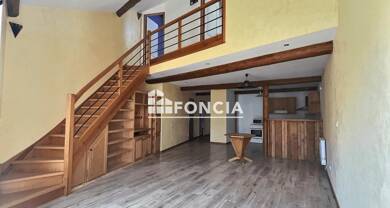 Duplex à vendre 159 000 € 4 pièces 3 chambres 101 m² Dernier étage, Étage 2/2 Tence 43190