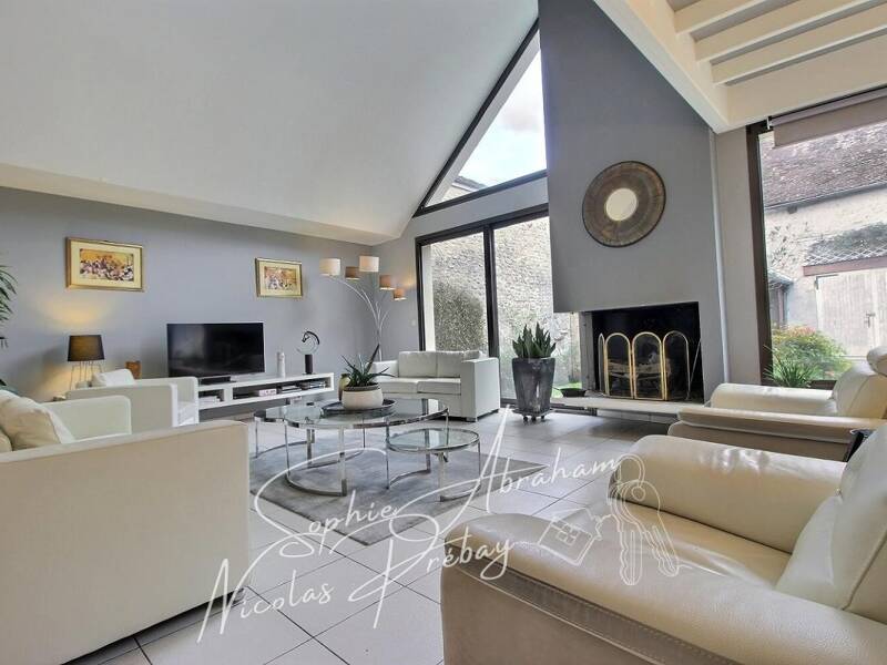 Maison à vendre, 283m², ESTOUCHES