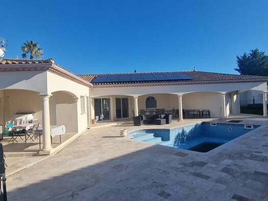 Villa à vendre 1 080 000 € 7 pièces 6 chambres 291,8 m² Coopérative Agde 34300