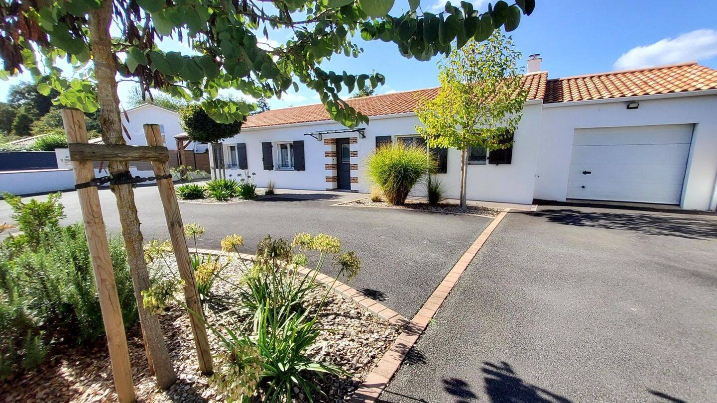 Maison à vendre, 115m², NESMY