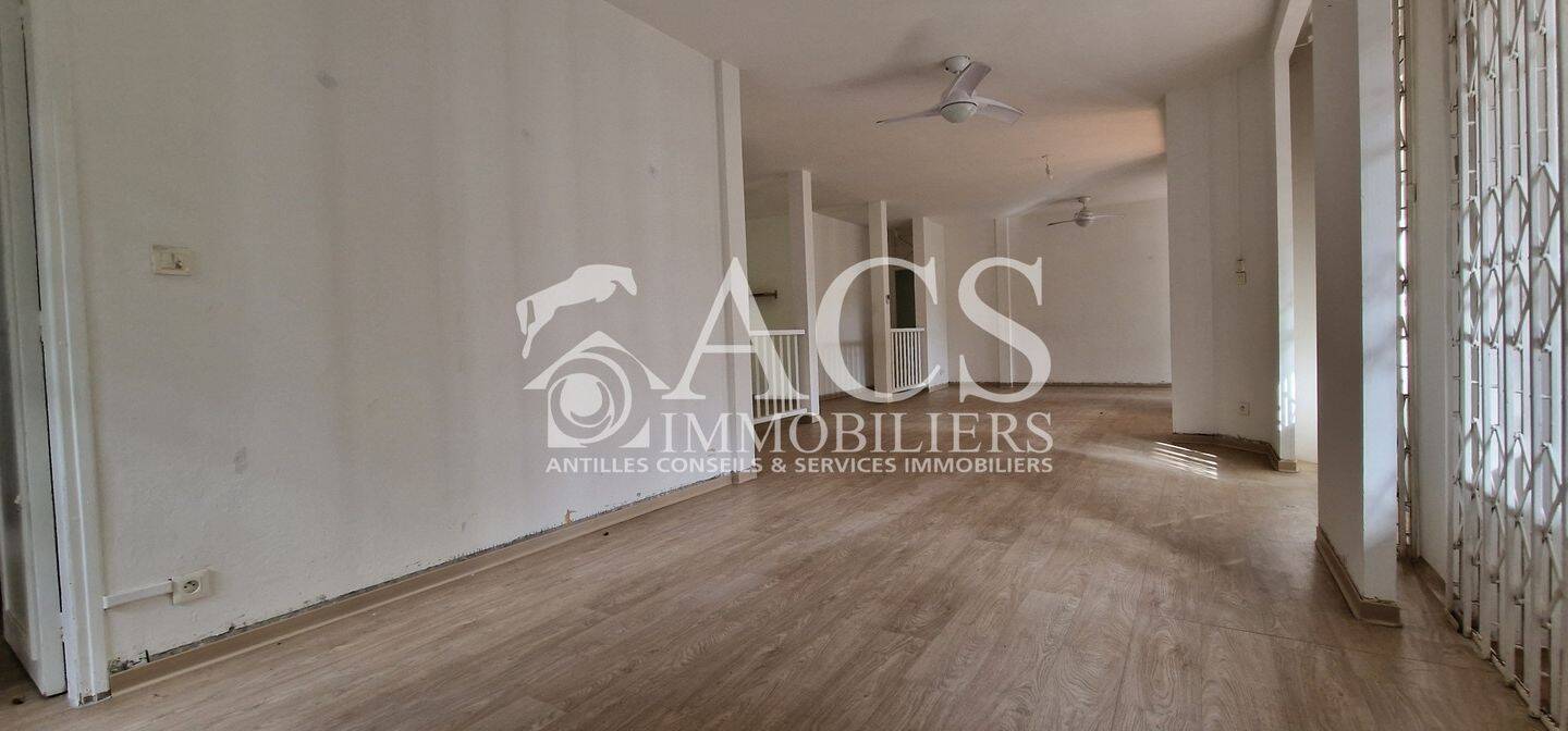 Maison à vendre, 209m², FORT DE FRANCE