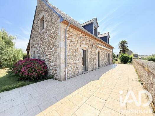 Maison à vendre 1 664 000 € 6 pièces 4 chambres 129 m² 4 700 m² de terrain Quelmer-Château Malo Saint-Malo 35400
