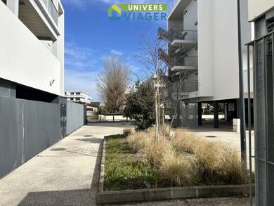 Appartement en viager occupé Bouquet 45 300 € 2 pièces 1 chambre 50 m² 3ème étage L'Yeuse Royan 17200