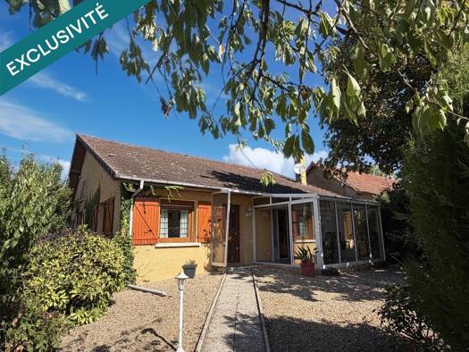 Maison de plain-pied à vendre 160 000 € 5 pièces 3 chambres 148 m² 1 532 m² de terrain Louhans 71500