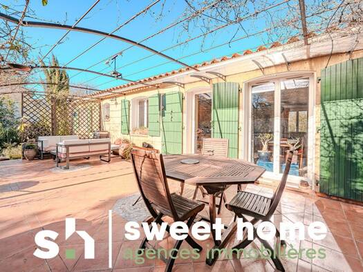 Maison de plain-pied à vendre 369 000 € 4 pièces 3 chambres 90 m² 3 618 m² de terrain Neoules 83136