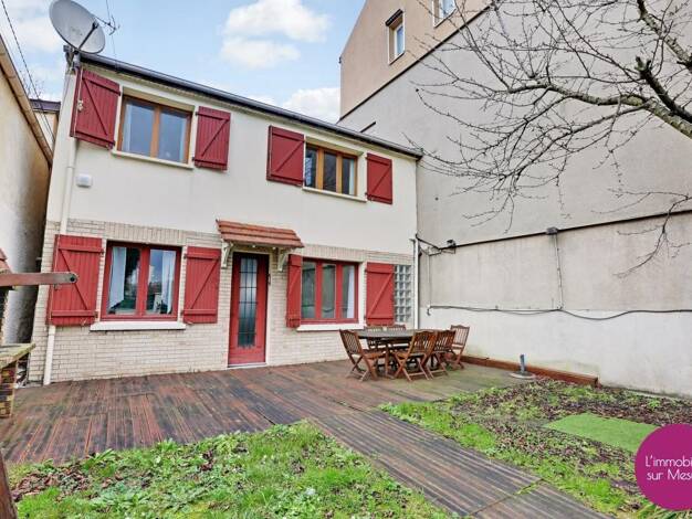 Villa à vendre 415 000 € 5 pièces 3 chambres 120 m² 215 m² de terrain Merlan Noisy-le-Sec 93130