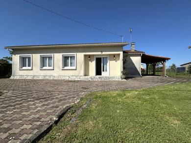 Maison de plain-pied à vendre 139 000 € 6 pièces 2 chambres 89 m² 818 m² de terrain La Roche Chalais 24490