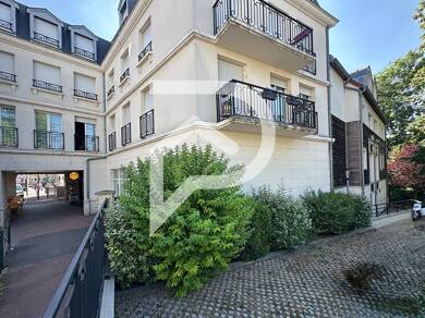 Appartement à vendre 101 500 € 1 pièce 24 m² Étage 1/3 Centre Essonnes-Robinson Corbeil Essonnes 91100