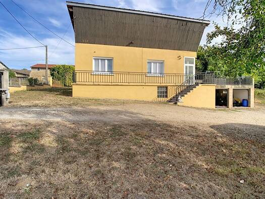 Maison à vendre 211 500 € 4 pièces 3 chambres 88 m² 1 808 m² de terrain Arbigny 01190