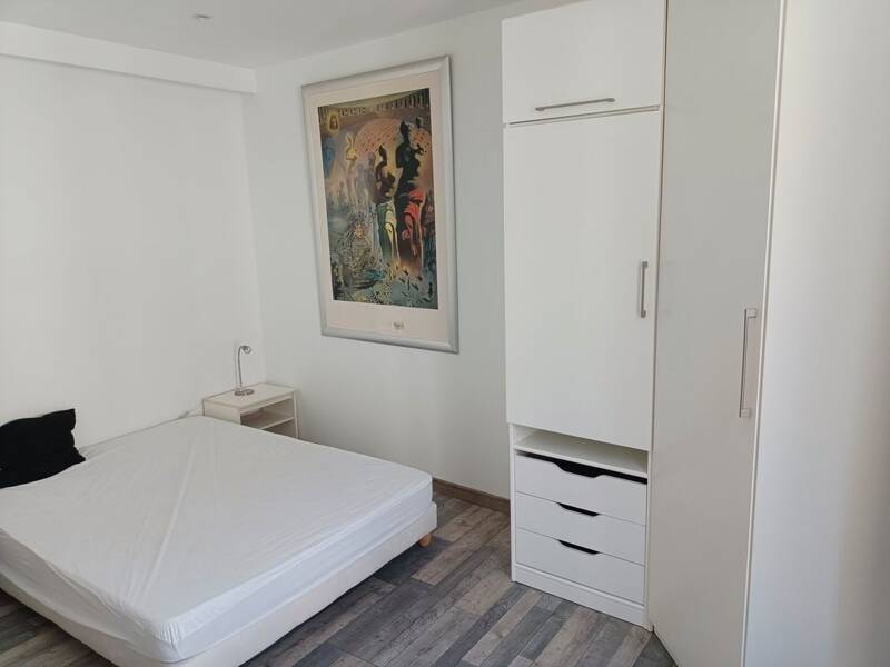 Maison à louer, 32m², PARIS 18E