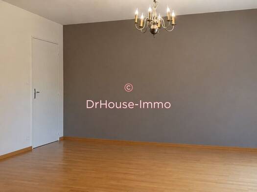 Appartement à vendre 108 990 € 4 pièces 2 chambres 88,4 m² 1er étage Centre Ville Belfort 90000