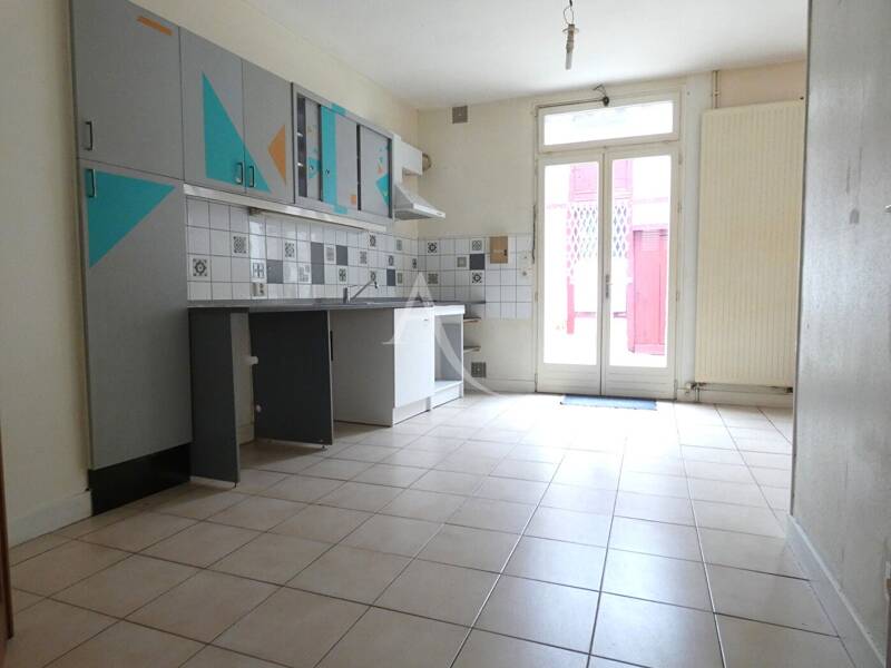 Maison à vendre, 83m², NEUVILLE AUX BOIS