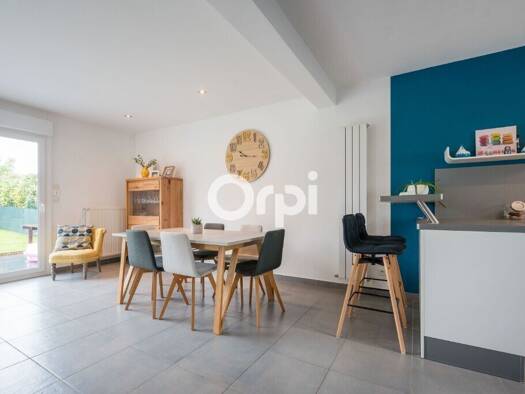 Maison à louer 1 340 € 4 pièces 3 chambres 90 m² 251 m² de terrain Fournes-en-Weppes 59134