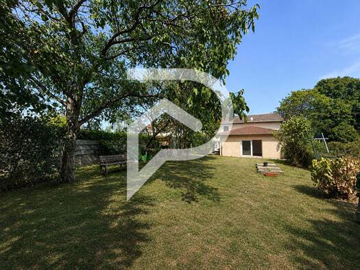Maison à vendre 315 000 € 5 pièces 4 chambres 138 m² 845 m² de terrain Béligneux 01360