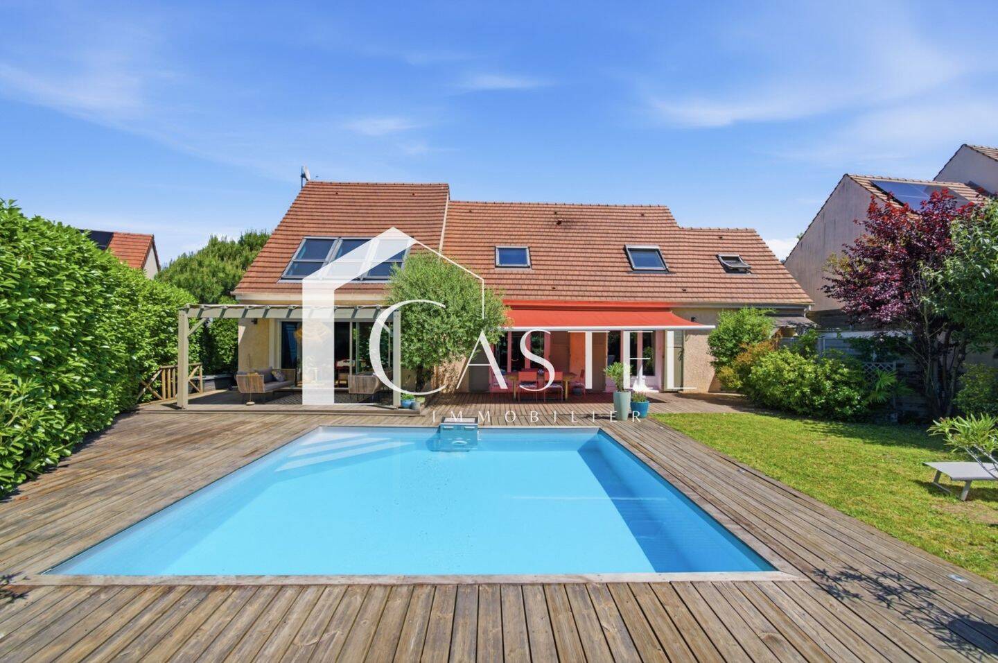 Maison à vendre, 184m², MORAINVILLIERS