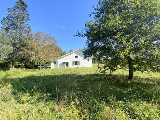 Maison à vendre 195 000 € 5 pièces 4 chambres 137 m² 5 678 m² de terrain Pomarez 40360
