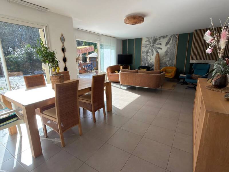 Maison à vendre, 162m², PLOEREN