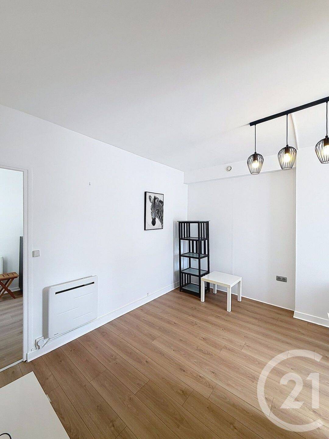 Maison à louer, 28m², LEVALLOIS PERRET