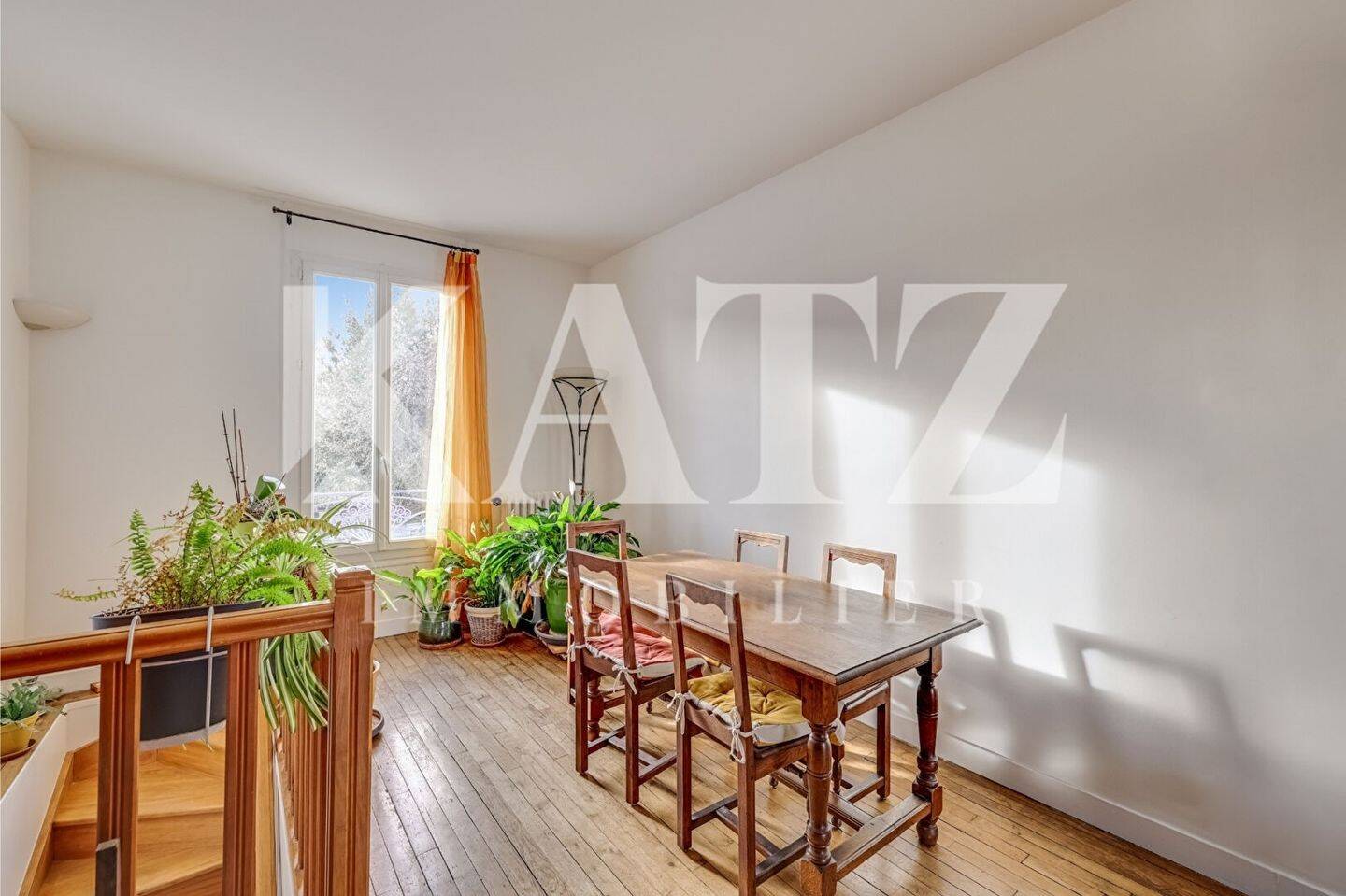 Maison à vendre, 191m², SURESNES