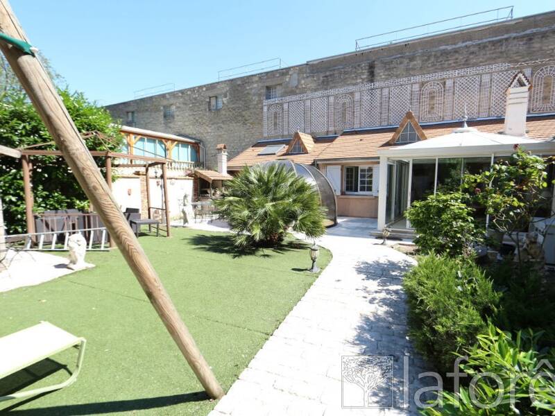 Maison à louer, 127m², NANTERRE