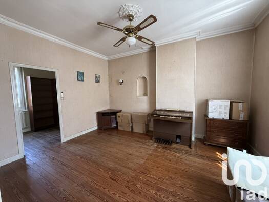 Maison à vendre 108 000 € 5 pièces 1 chambre 76 m² 639 m² de terrain Bataillots Yzeure 03400