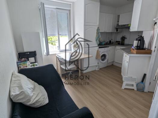 Appartement à louer 596 € 1 pièce 28 m² RDC Villeneuve-d'Ascq 59650