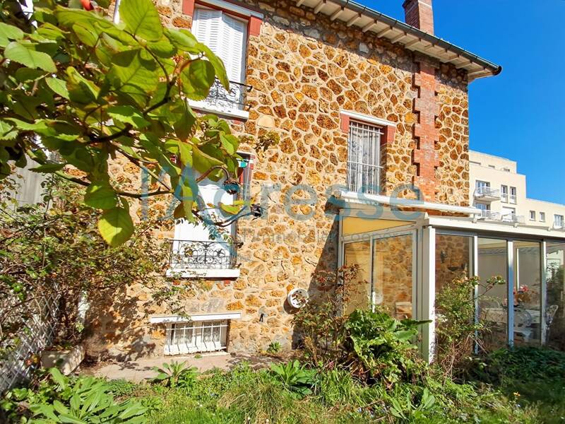 Maison à vendre, 80m², SURESNES