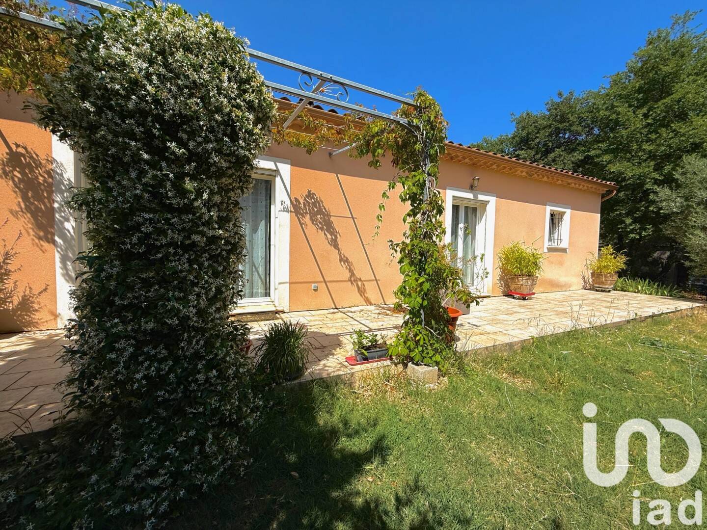 Maison à vendre, 126m², SUZE LA ROUSSE