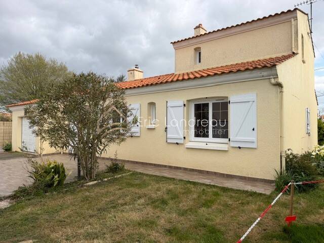 Maison à vendre, 123m², TALMONT SAINT HILAIRE