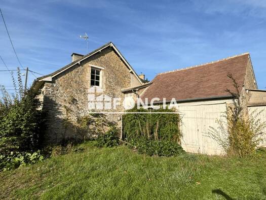 Ferme à vendre 89 000 € 6 pièces 4 chambres 125 m² Fresnay-sur-Sarthe 72130