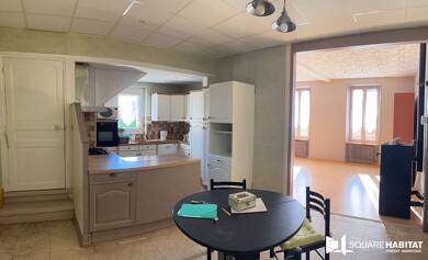 Maison à vendre 286 200 € 6 pièces 5 chambres 150 m² 1 821 m² de terrain Sainte Florine 43250