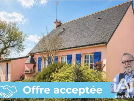 Maison de plain-pied à vendre 242 500 € 4 pièces 3 chambres 74,5 m² 717 m² de terrain Landévant 56690