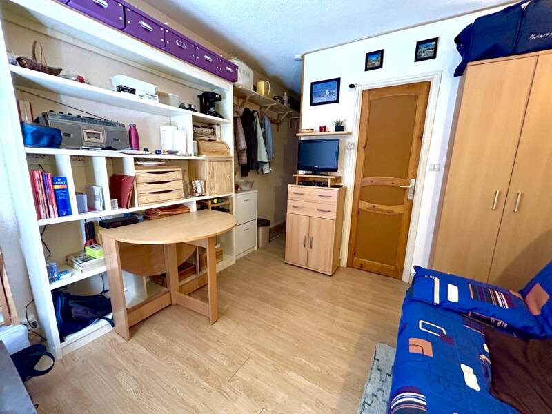 Maison à vendre, 11m², USTOU