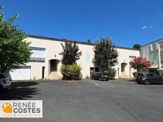 Appartement en viager occupé Bouquet 32 000 € 2 pièces 1 chambre 59 m² Étage 1/1 Centre Saintes 17100