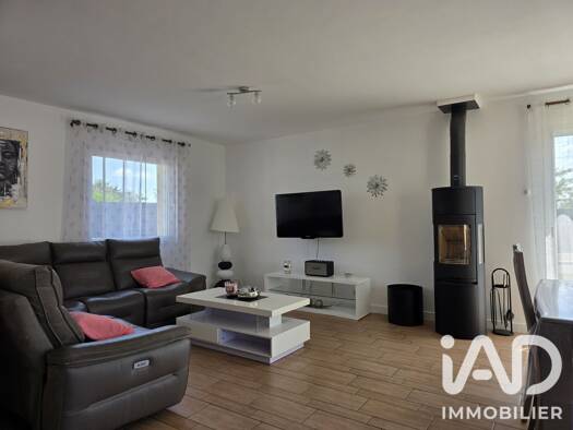 Maison à vendre 336 500 € 6 pièces 5 chambres 142 m² 835 m² de terrain Yffiniac 22120