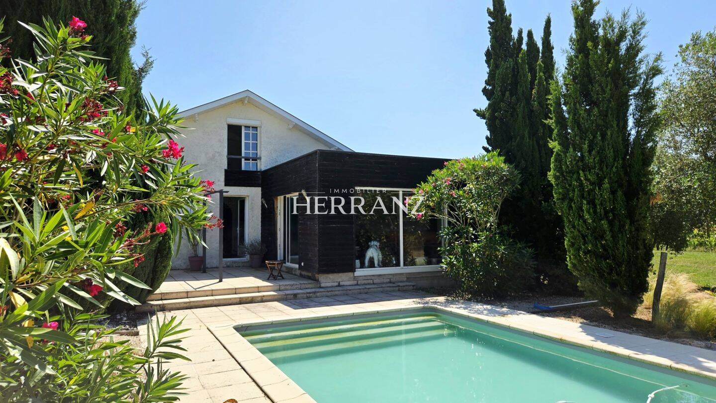 Maison à vendre, 153m², PUISSEGUIN