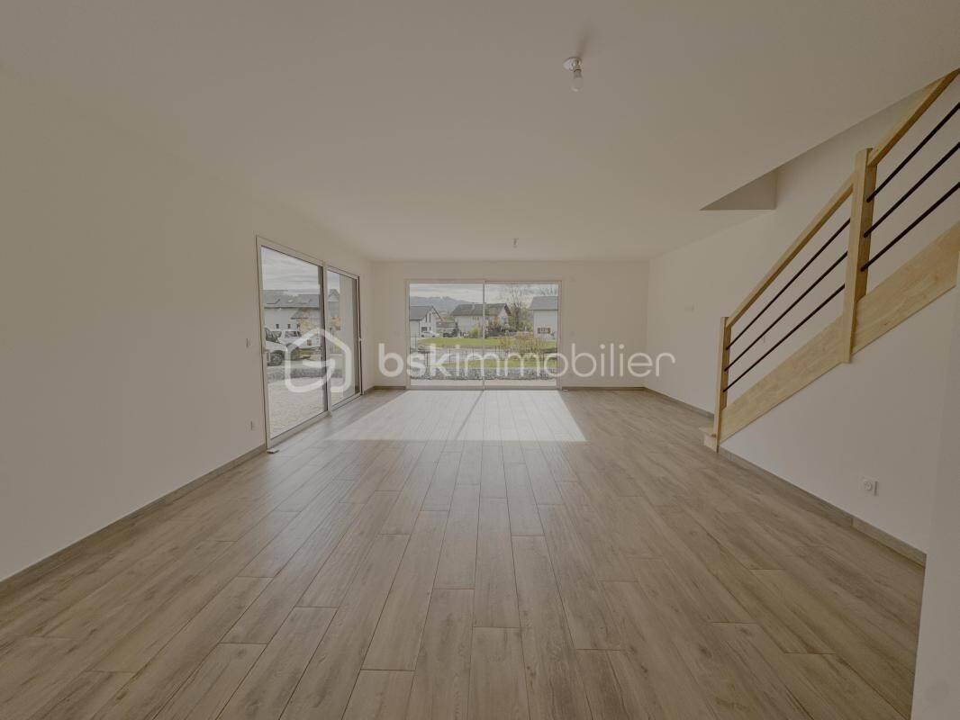 Maison à vendre, 122m², HAUTEVILLE SUR FIER