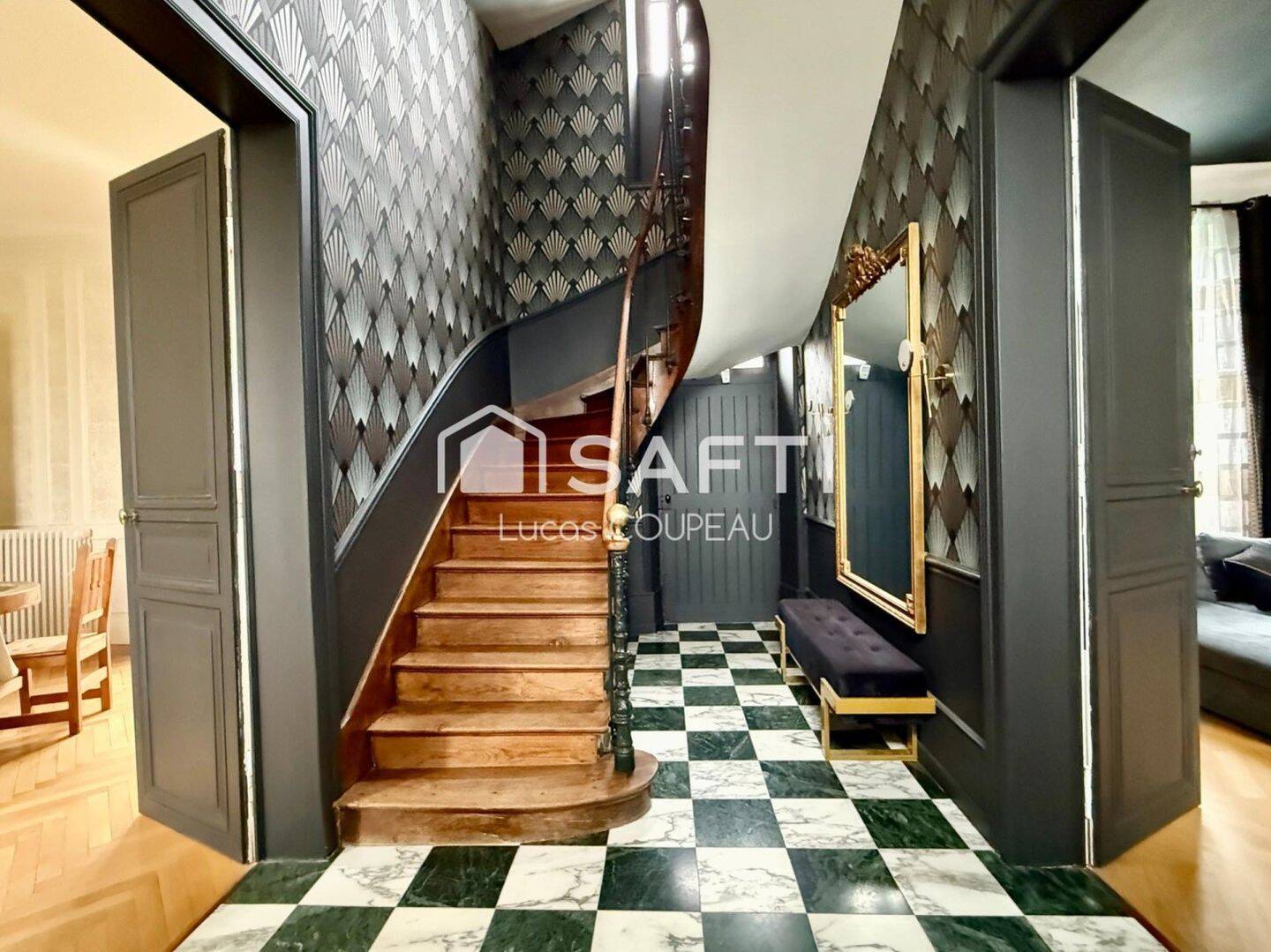 Maison à vendre, 239m², SOULAIRE ET BOURG