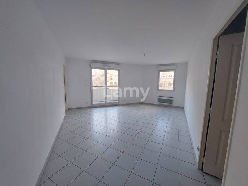 Maison à louer, 66m², NIMES