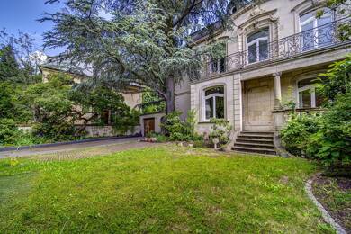 Maison à vendre 995 000 € 9 pièces 5 chambres 270 m² 488 m² de terrain Metz 57000