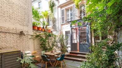 Maison à vendre 1 590 000 € 6 pièces 4 chambres 125,6 m² 34 m² de terrain Paris 18ème 75018