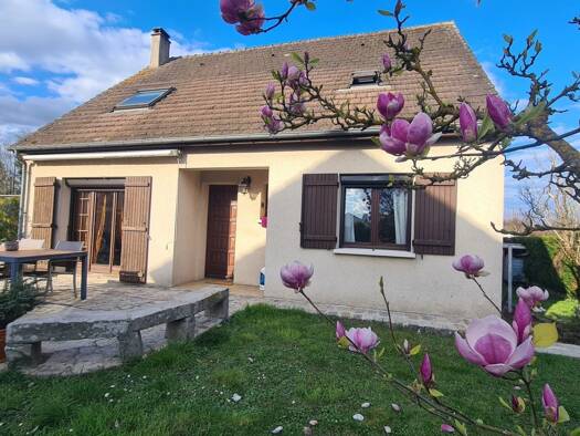 Maison à vendre 332 000 € 5 pièces 4 chambres 116,7 m² 606 m² de terrain Melun 77000