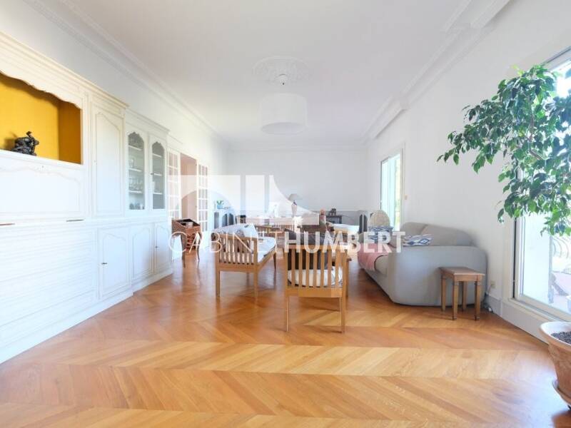 Maison à vendre, 275m², SAINT ETIENNE