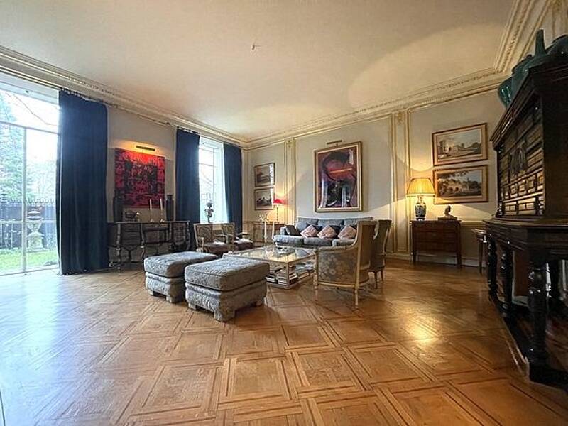 Maison à louer, 135m², PARIS 16E