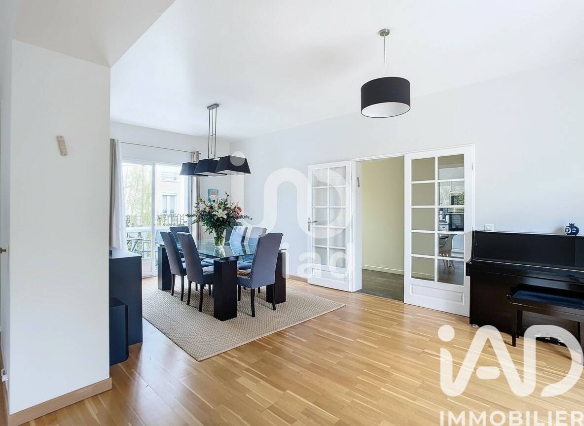 Maison à vendre, 143m², SAINT MAUR DES FOSSES