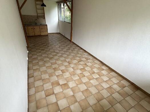 Appartement à vendre 109 000 € 2 pièces 1 chambre 40 m² RDC Lycée Monge Savigny-sur-Orge 91600