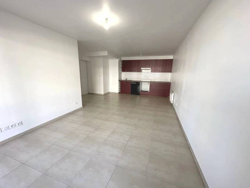 Maison à louer, 78m², CUGES LES PINS