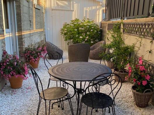 Maison à vendre 409 000 € 8 pièces 5 chambres 178 m² 785 m² de terrain Laforest Châlons-en-Champagne 51000