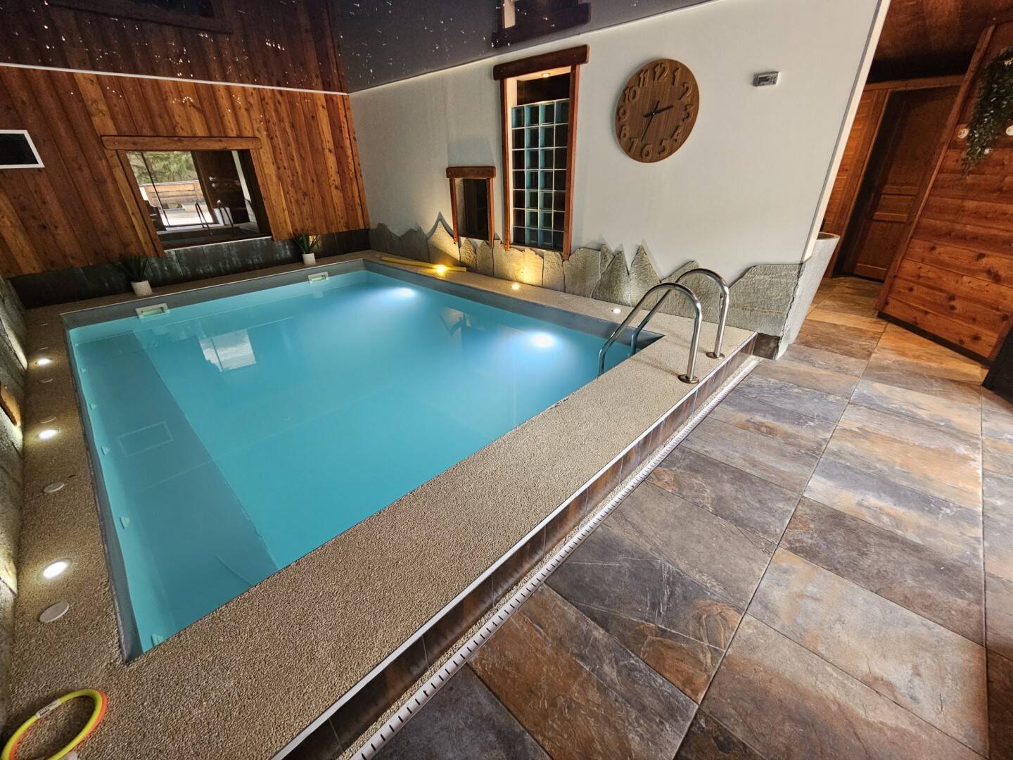 Maison à vendre, 357m², LA SALLE LES ALPES